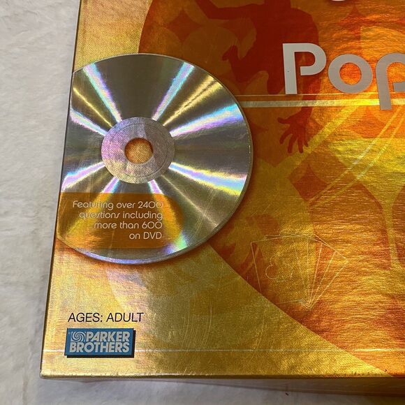 Trivial Pursuit Pop Culture 2 DVD Board Game Vintage 2005 - Picture 2 of 9